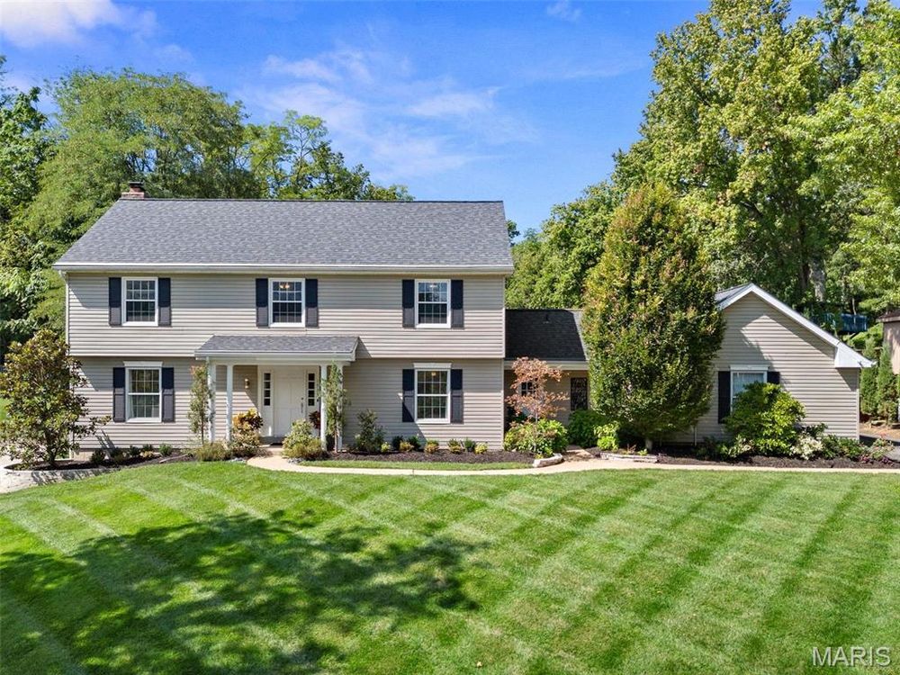 $610K home in Chesterfield