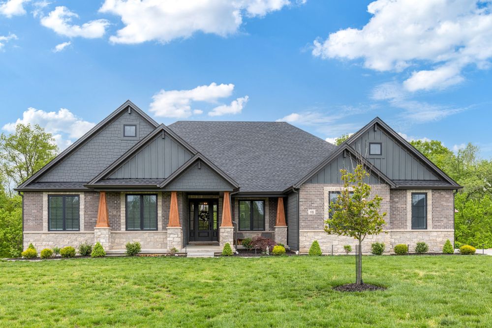 $1.43M home in Defiance, on acreage