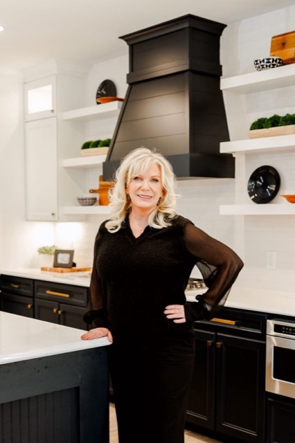 Candy Smothers, Real Estate Professional